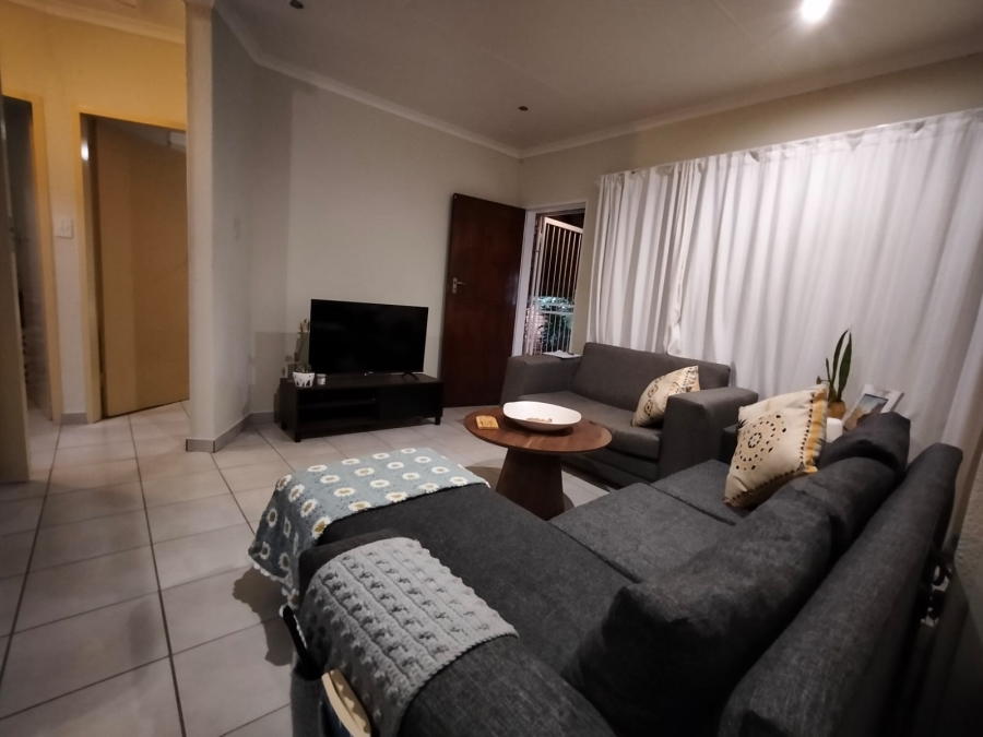 3 Bedroom Property for Sale in Safari Gardens North West